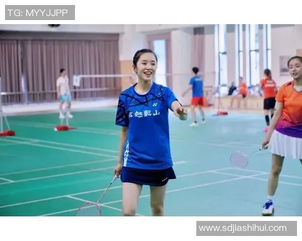聚焦成都羽毛球队灵活性训练与战术创新的探索与实践