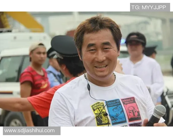 探寻陈强的足球人生与成长之路深度对话背后的故事与启示