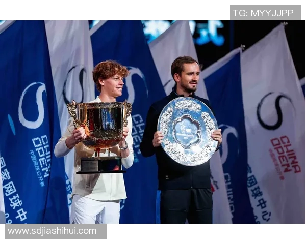 南京网球队在网球团队协作排行榜中荣登第八名欧冠足球赛事引发热议 南京网球队在网球团队协作排行榜中荣登第八名欧冠足球赛事引发热议