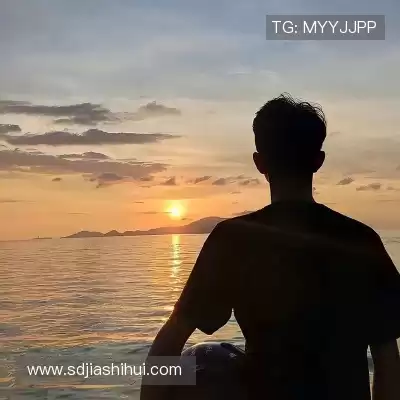穆峥劲